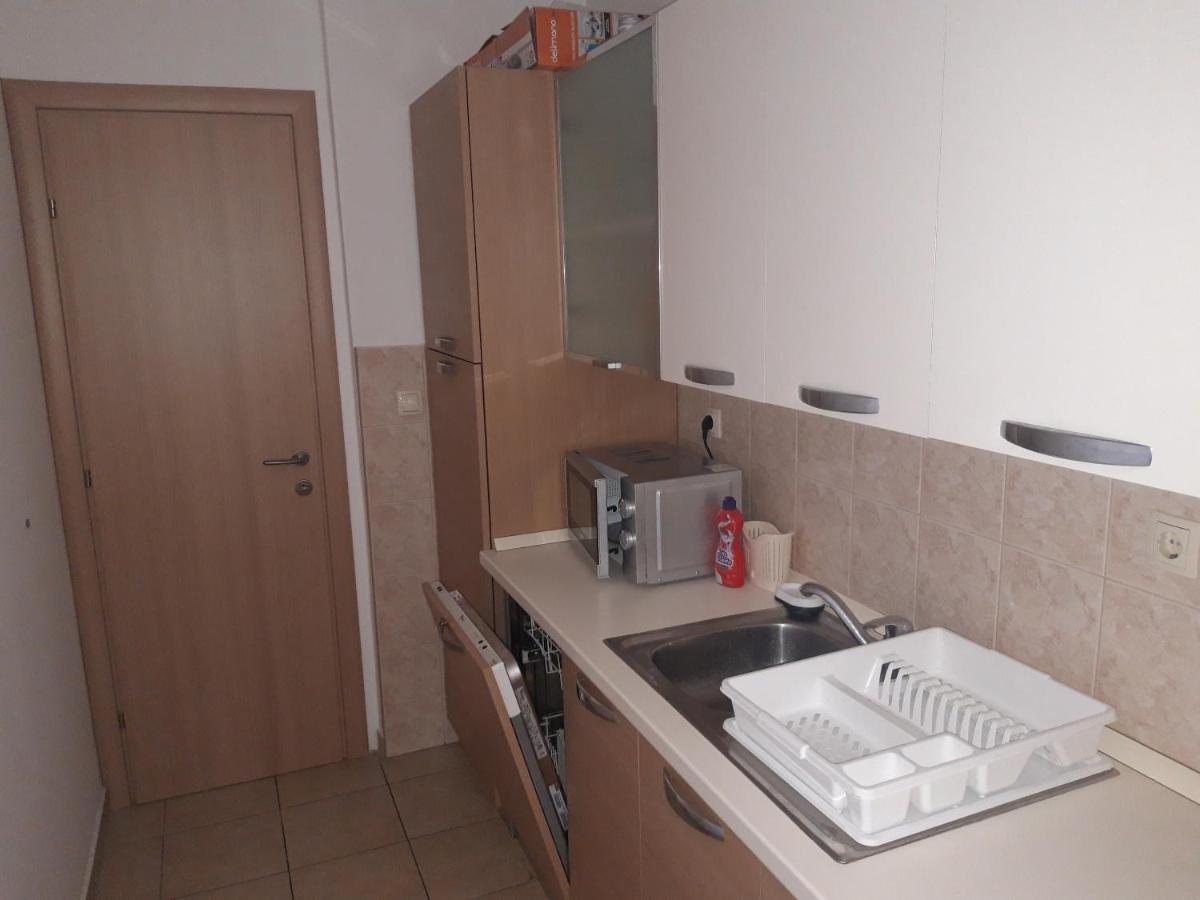 Marys Home Apartment Medugorje ภายนอก รูปภาพ